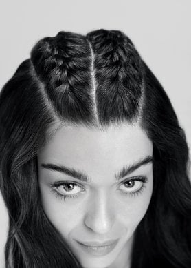 True-or-false-common-myths-about-dandruff