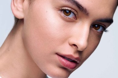 skin-myth-does-the-sun-help-acne